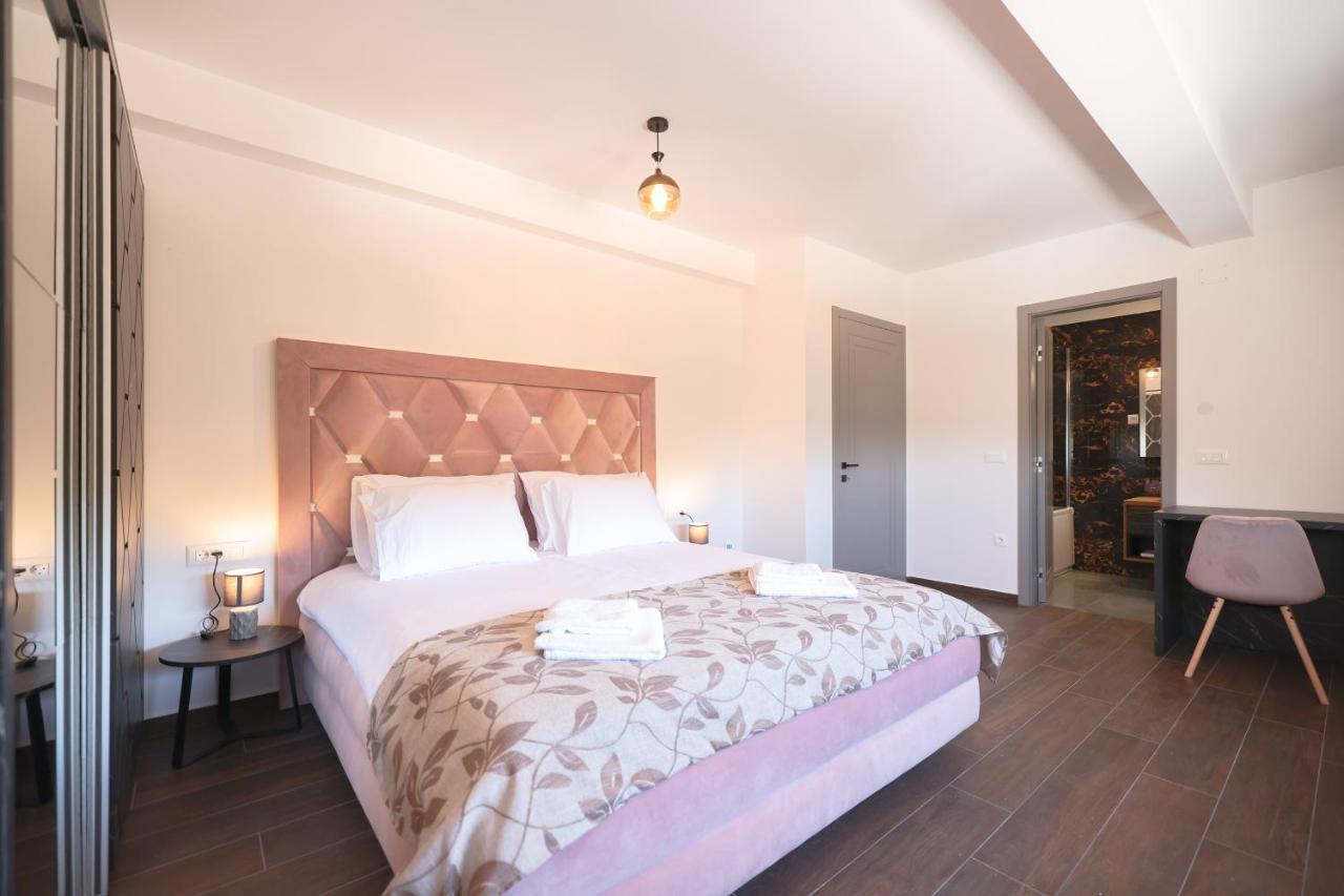 Rhapsody In Green - Luxury Villa In Zadar Crno ภายนอก รูปภาพ
