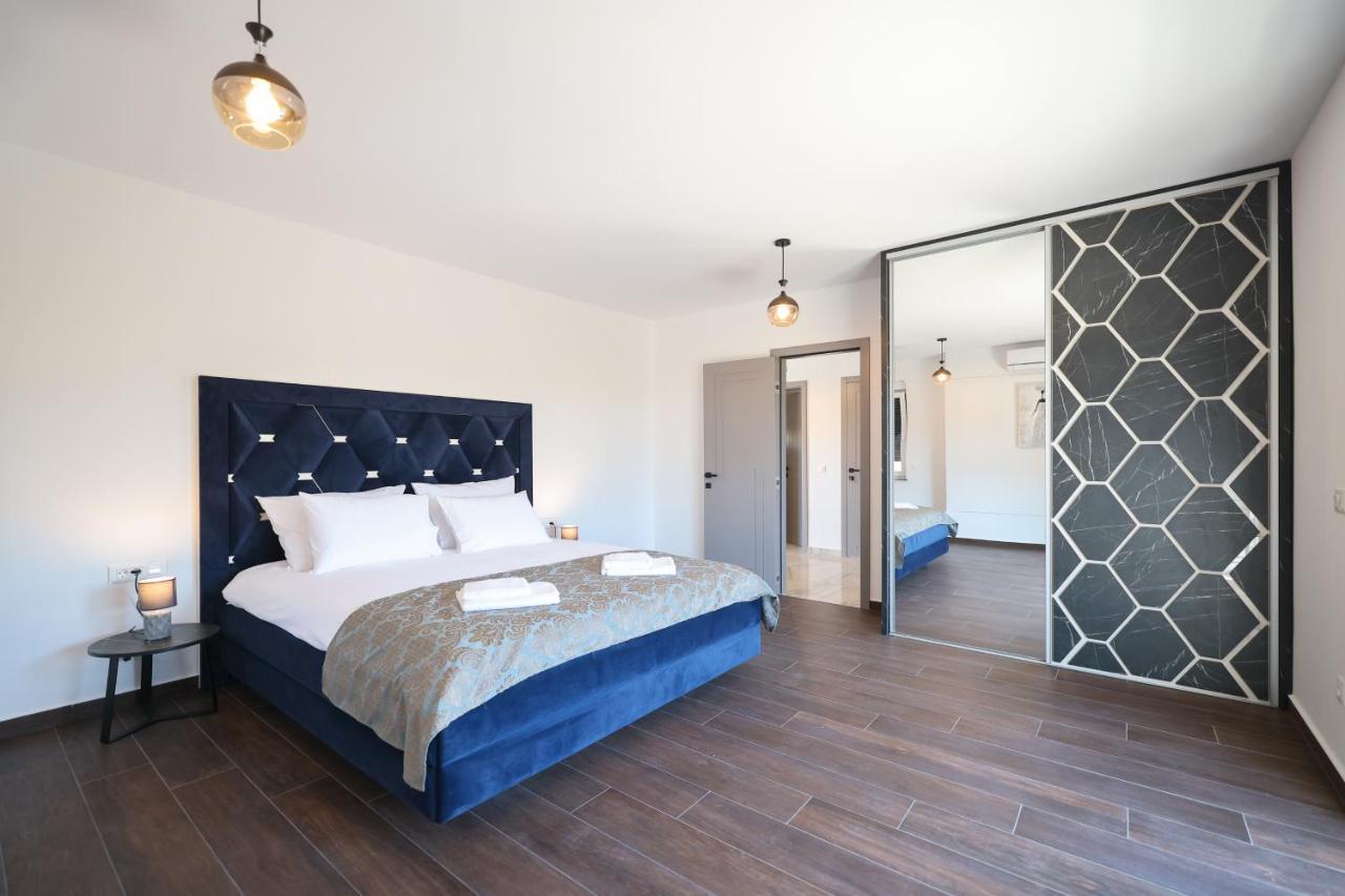 Rhapsody In Green - Luxury Villa In Zadar Crno ภายนอก รูปภาพ